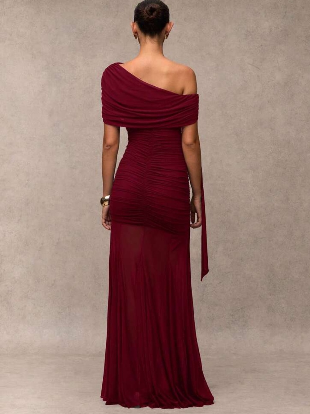 Elegant One-Shoulder Burgundy Evening Dress - Picture 2 of 8